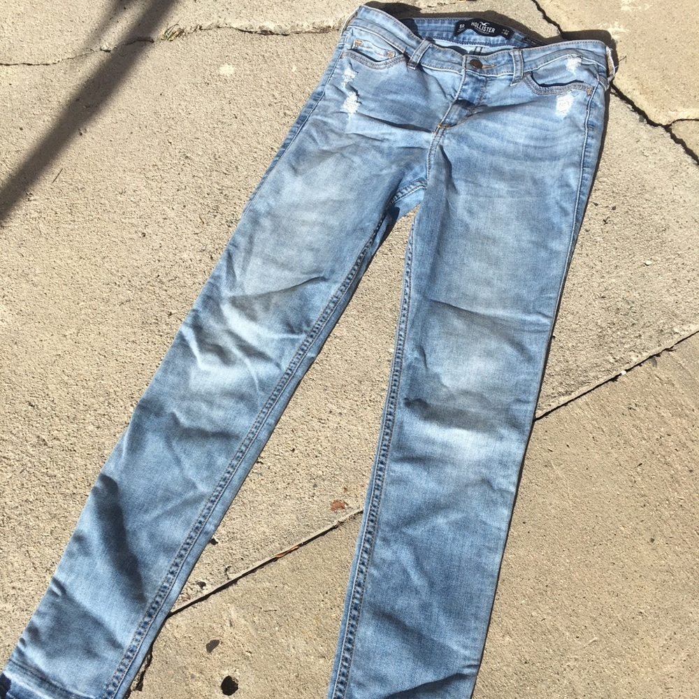 Hollister skinny jeans